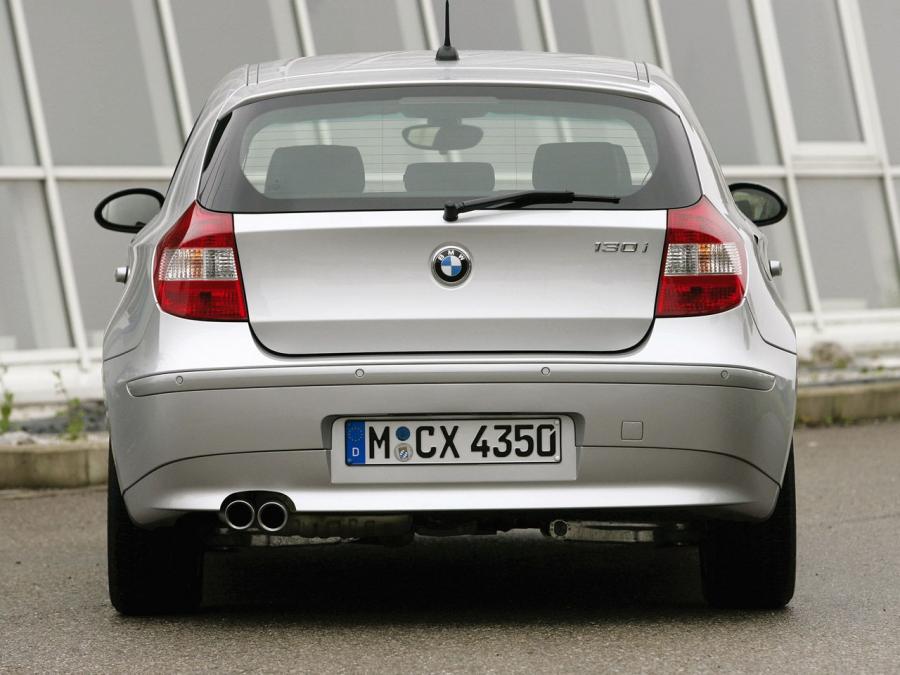  BMW 130i 5-Door 2005 года  (фото 4 из 15)